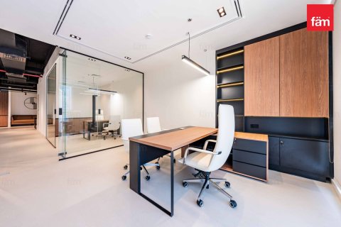 Oficina en Business Bay, Dubai, 190.1 m², № 110059 - foto 8