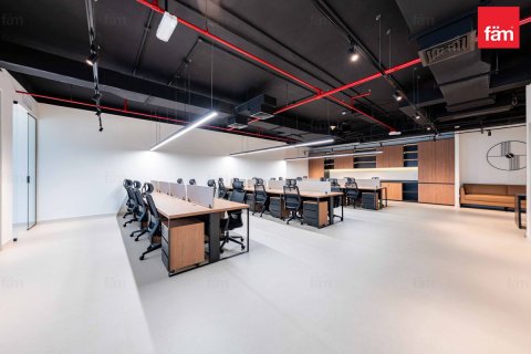 Oficina en Business Bay, Dubai, 190.1 m², № 110059 - foto 18