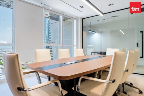 Oficina en Business Bay, Dubai, 190.1 m², № 110059 - foto 13