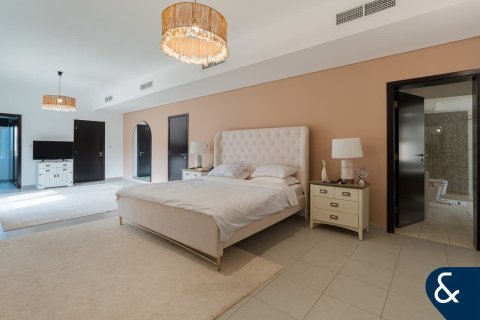 فيلا في فيلات, دبي 5 غرف نوم , 530 م² رقم 75652 - صورة 9