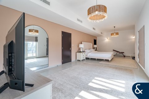 فيلا في فيلات, دبي 5 غرف نوم , 530 م² رقم 75652 - صورة 10