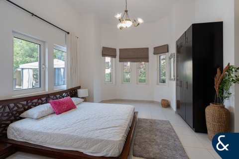 فيلا في فيلات, دبي 5 غرف نوم , 530 م² رقم 75652 - صورة 7