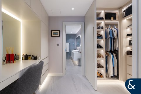 Apartment in Dubai Marina, Dubai 3 bedrooms, 520 sq.m. № 75655 - photo 7