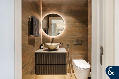 Apartment in Dubai Marina, Dubai 3 bedrooms, 520 sq.m. № 75655 - photo 12