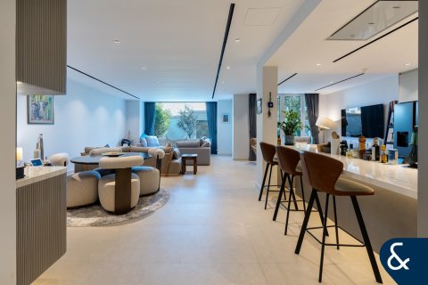 Apartment in Dubai Marina, Dubai 3 bedrooms, 520 sq.m. № 75655 - photo 14