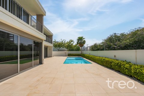 Villa à Dubai Hills Estate, Dubai, 5 chambres, 557.6 m², № 119673 - photo 4