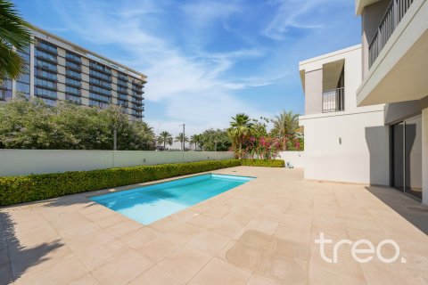 Villa à Dubai Hills Estate, Dubai, 5 chambres, 557.6 m², № 119673 - photo 5