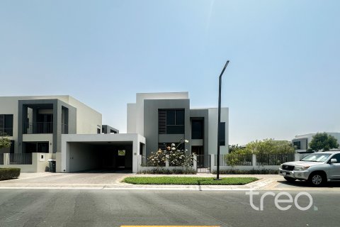 Villa in Dubai Hills Estate, Dubai 5 bedrooms, 397.9 sq.m. № 119675