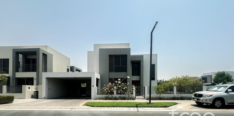 Villa in Dubai Hills Estate, Dubai 5 bedrooms, 397.9 sq.m. № 119675