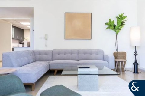 Снять в аренду квартиру в Rimal, Джумейра Бич Резиденс, Дубай: 2 спальни, 120м², № 91419 - фото 4