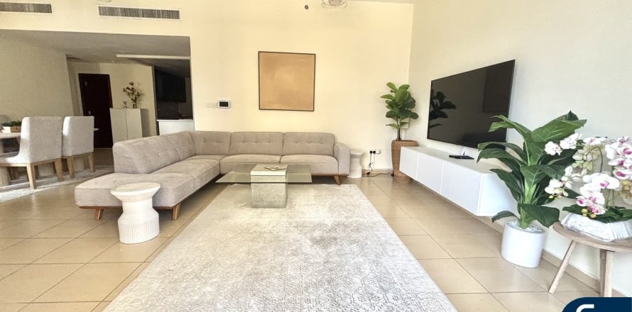 Квартира в Rimal, Джумейра Бич Резиденс, Дубай, 2 спальни, 120м², № 91419