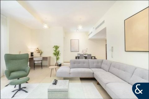 Квартира в Rimal, Джумейра Бич Резиденс, Дубай, 2 спальни, 120м², № 91419