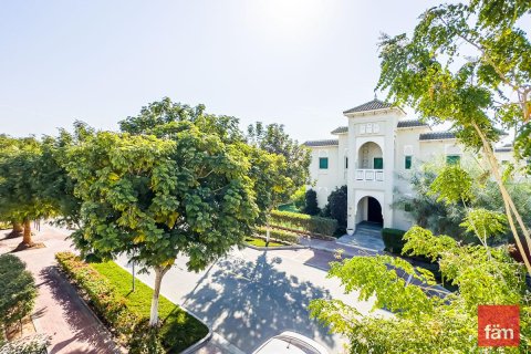 Villa in Al Furjan, Dubai 4 bedrooms, 600 sq.m. № 52456 - photo 22