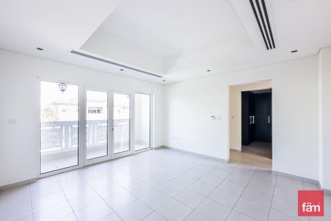 Villa in Al Furjan, Dubai 4 bedrooms, 600 sq.m. № 52456 - photo 15