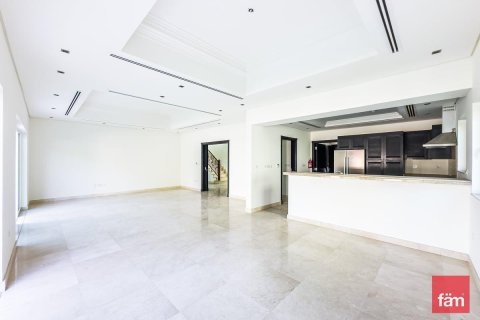 Villa in Al Furjan, Dubai 4 bedrooms, 600 sq.m. № 52456 - photo 4