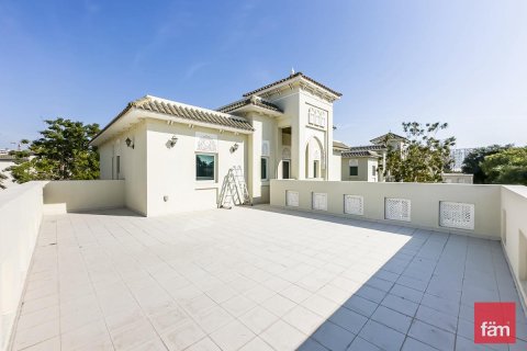 Villa in Al Furjan, Dubai 4 bedrooms, 600 sq.m. № 52456 - photo 23