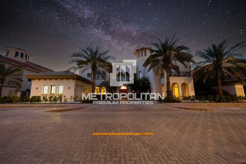 Villa en Signature Villas, Palm Jumeirah, Dubai, 6 dormitorios, 685 m², № 15012 - foto 11