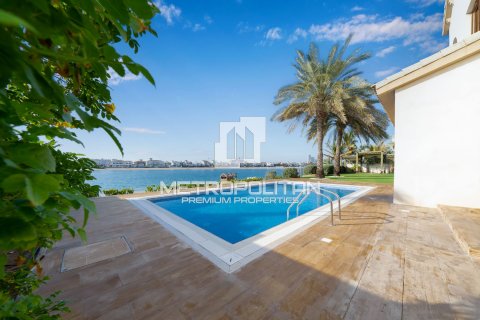 Villa en Signature Villas, Palm Jumeirah, Dubai, 6 dormitorios, 685 m², № 15012 - foto 2