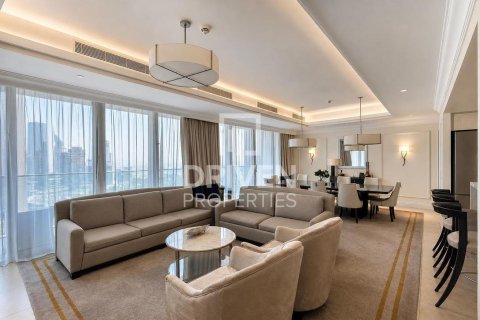 Apartment in Downtown Dubai (Downtown Burj Dubai), Dubai 4 bedrooms, 269.51 sq.m. № 138239