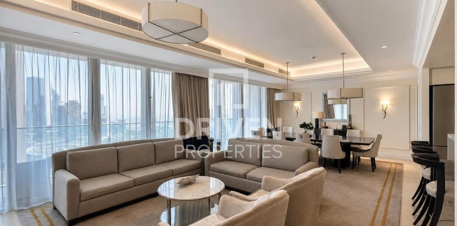 Apartment in Downtown Dubai (Downtown Burj Dubai), Dubai 4 bedrooms, 269.51 sq.m. № 138239