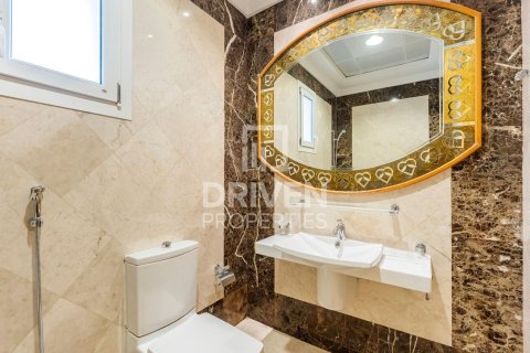 Villa en Al Barsha, Dubai, 6 dormitorios, 1394 m², № 65336 - foto 24