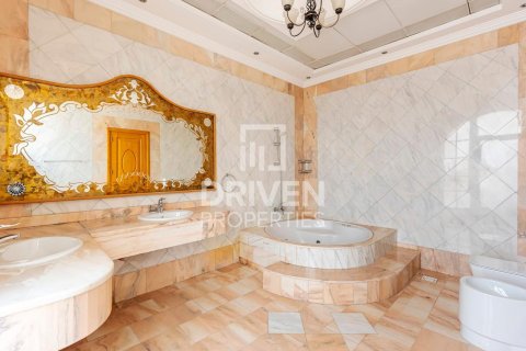 Villa en Al Barsha, Dubai, 6 dormitorios, 1394 m², № 65336 - foto 15