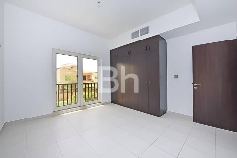 فيلا في فيلات, دبي 5 غرف نوم , 409 م² رقم 24925 - صورة 22