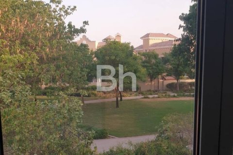 فيلا في فيلات, دبي 5 غرف نوم , 409 م² رقم 24925 - صورة 9