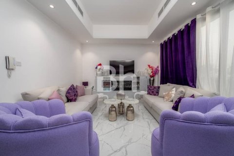 Townhouse in Al Furjan, Dubai 4 bedrooms, 242 sq.m. № 24922 - photo 14