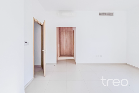 Снять в аренду таунхаус в Дубае: 3 спальни, 208.94м², № 120046 - фото 10