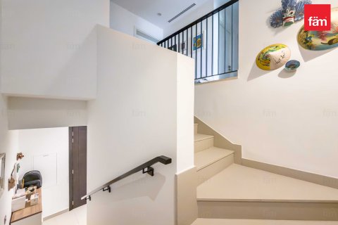 Villa à Dubai, 3 chambres, 159.2 m², № 123122 - photo 7