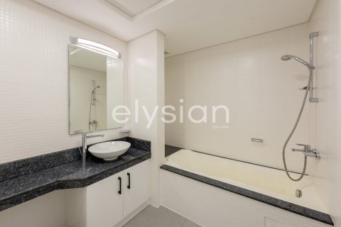 Купить квартиру в Shoreline Apartments, Пальма Джумейра, Дубай: 2 спальни, 186м², № 37849 - фото 21