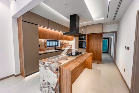 Villa in The Villa, Dubai 5 bedrooms, 570 sq.m. № 94535 - photo 3