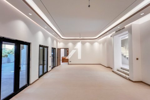 Villa in The Villa, Dubai 5 bedrooms, 570 sq.m. № 94535 - photo 7