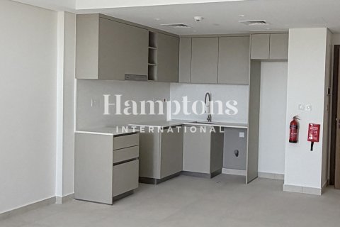 Квартира в Umm Suqeim 3, Умм-Сукейм, Дубай, 1 спальня, 70.1799м², № 118791