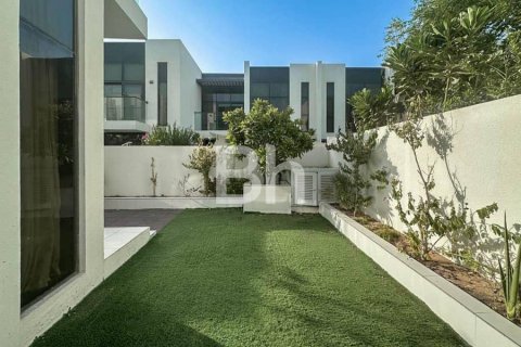 Maison de ville à DAMAC Hills (Akoya by DAMAC), Dubai, 3 chambres, 192 m², № 57819 - photo 13