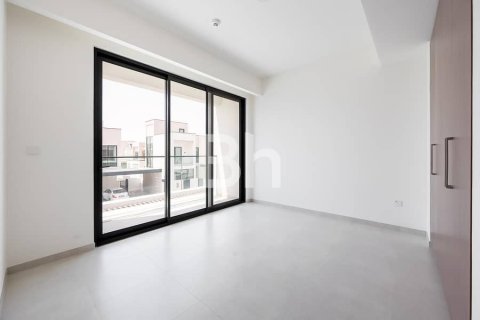 Villa in Arabian Ranches 3, Dubai 3 bedrooms, 418 sq.m. № 57815 - photo 13
