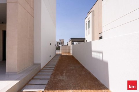 Villa en Dubai, 5 dormitorios, 616 m², № 70430 - foto 7