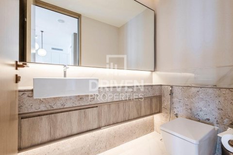 Appartement à Address Harbour Point, Dubai Creek Harbour (The Lagoons), Dubai, 1 chambre, 66.43 m², № 129982 - photo 3
