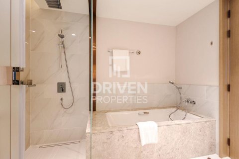 Appartement à Address Harbour Point, Dubai Creek Harbour (The Lagoons), Dubai, 1 chambre, 66.43 m², № 129982 - photo 12