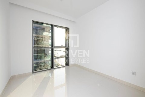 Appartement à EMAAR Beachfront, Dubai Harbour, Dubai, 2 chambres, 130 m², № 20335 - photo 4