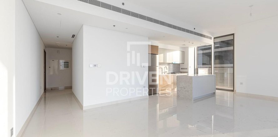 Appartement à EMAAR Beachfront, Dubai Harbour, Dubai, 2 chambres, 130 m², № 20335