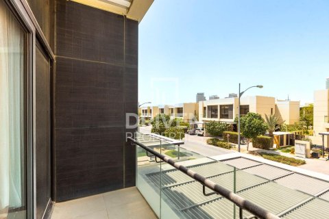 Townhouse in DAMAC Hills (Akoya by DAMAC), Dubai 3 bedrooms, 328 sq.m. № 20323 - photo 9