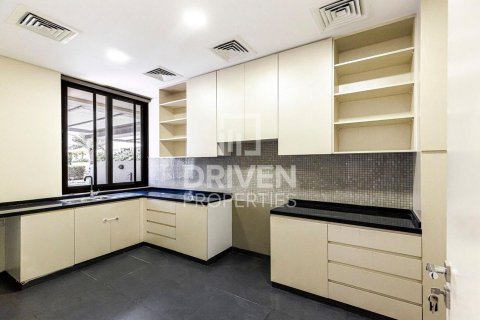 Townhouse in DAMAC Hills (Akoya by DAMAC), Dubai 3 bedrooms, 328 sq.m. № 20323 - photo 5