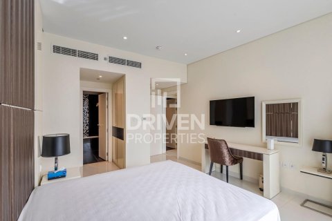 Apartment in Business Bay, Dubai 3 bedrooms, 210 sq.m. № 64818 - photo 14