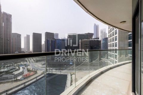 Apartment in Business Bay, Dubai 3 bedrooms, 210 sq.m. № 64818 - photo 19