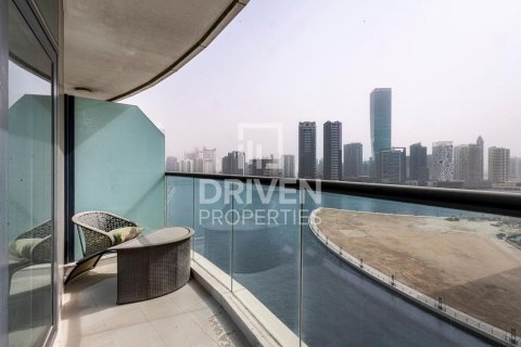 Apartment in Business Bay, Dubai 3 bedrooms, 210 sq.m. № 64818 - photo 18