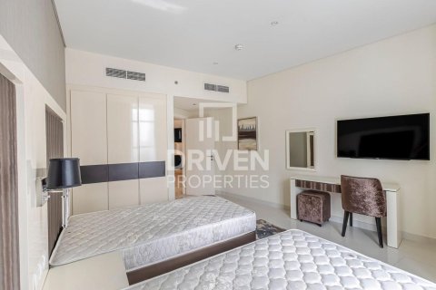 Apartment in Business Bay, Dubai 3 bedrooms, 210 sq.m. № 64818 - photo 8