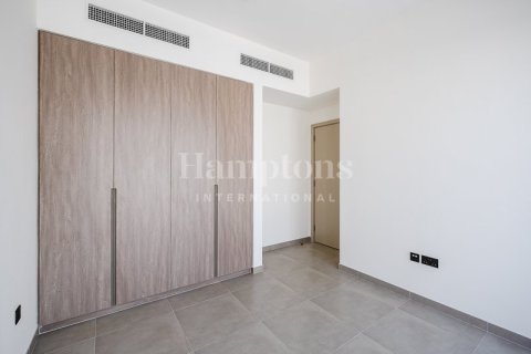 Townhouse in Sweden, The World Islands, Dubai 4 bedrooms, 216.92850500 sq.m. № 12623 - photo 14