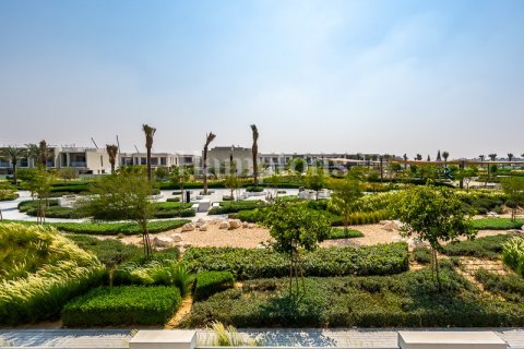Townhouse in Sweden, The World Islands, Dubai 4 bedrooms, 216.92850500 sq.m. № 12623 - photo 12